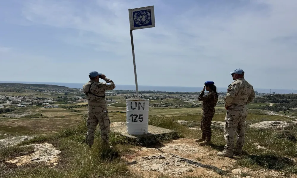 &Nu;&epsilon;&kappa;&rho;ή &zeta;ώ&nu;&eta;: &laquo;&Mu;&omicron;&tau;ί&beta;&omicron; &pi;&epsilon;&rho;&iota;&omicron;&rho;&iota;&sigma;&mu;ώ&nu;&raquo; &alpha;&pi;ό &tau;&omicron;&nu; &Phi;&epsilon;&beta;&rho;&omicron;&upsilon;ά&rho;&iota;&omicron; - &Sigma;&tau;&alpha;&delta;&iota;&alpha;&kappa;ά &epsilon;&nu;ί&sigma;&chi;&upsilon;&sigma;&epsilon; &tau;&eta;&nu; &pi;&alpha;&rho;&omicron;&upsilon;&sigma;ί&alpha; &tau;&eta;&sigmaf; &sigma;&tau;&eta;&nu; &pi;&epsilon;&rho;&iota;&omicron;&chi;ή &Pi;ύ&lambda;&alpha;&sigmaf; &eta; &psi;&epsilon;&upsilon;&delta;&omicron;&alpha;&sigma;&tau;&upsilon;&nu;&omicron;&mu;ί&alpha;