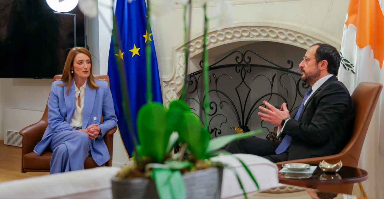 ΠτΔ σε Μέτσολα: «Στόχος μας η ενίσχυση της στρατηγικής αυτονομίας της ΕΕ – Να φέρουμε την Ένωση πιο κοντά στην περιοχή»