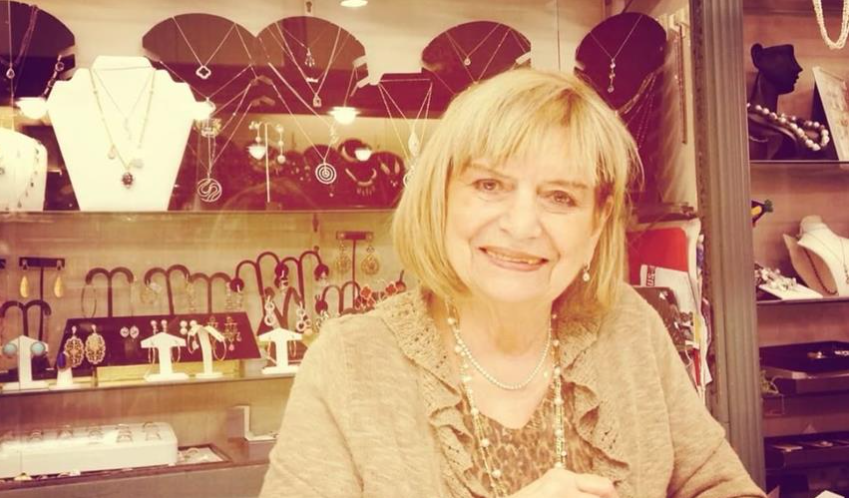 Η 101χρονη που δουλεύει εξαήμερο, δεν βγήκε ποτέ στη σύνταξη και… δεν θέλει κιόλας