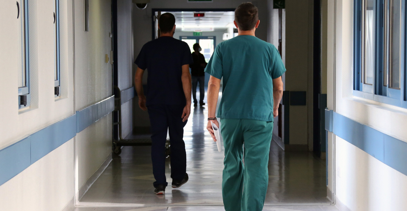 ΠΑΣΥΝΜ: Ζητά από Γ.Ελεγκτή να τεκμηριώσει την αναφορά για δύο νοσηλευτές - «Κάλυπταν ο ένας τον άλλον ..δεν εργάζονταν και πληρώνονταν»