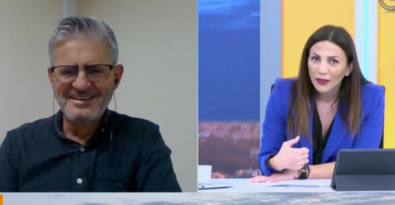 «Μελομακάρονο ή κουραμπιές;» Τα πειράγματα της Κατερίνας Αγαπητού σε συνεργάτη της στον αέρα