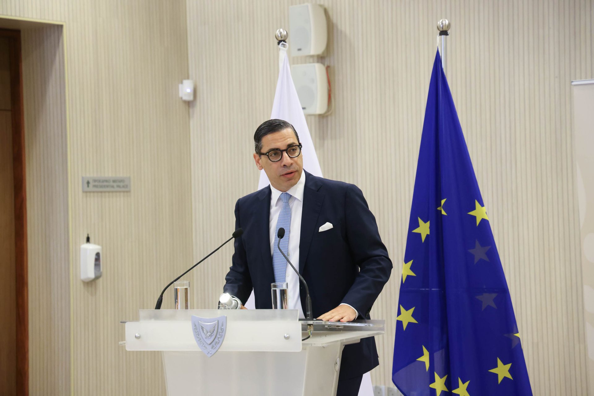 Διμερής συνεργασία, Κυπριακό στην ατζέντα συνάντησης Κόμπου-Μπαρό την Πέμπτη Διμερής συνεργασία, Κυπριακό στην ατζέντα συνάντησης Κόμπου-Μπαρό την Πέμπτη
