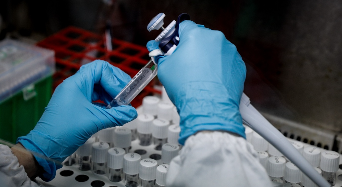 Πέθανε από καρκίνο παιδί στην Ελλάδα που γεννήθηκε από το σπέρμα του Δανού δότη – Νοσεί το αδερφάκι του