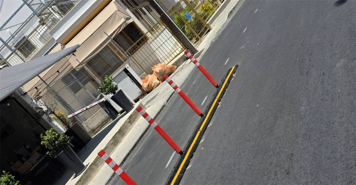 Έ&beta;&alpha;&lambda;&alpha;&nu; &pi;&alpha;&sigma;&sigma;&alpha;&lambda;ά&kappa;&iota;&alpha; &kappa;&alpha;&iota;&hellip; &xi;έ&sigma;&pi;&alpha;&sigma;&epsilon; &pi;ό&lambda;&epsilon;&mu;&omicron;&sigmaf; &sigma;&tau;&eta; &Lambda;&epsilon;&upsilon;&kappa;&omega;&sigma;ί&alpha;: &laquo;&Mu;&alpha;&sigmaf; &kappa;&alpha;&tau;&alpha;&sigma;&tau;&rho;έ&phi;&epsilon;&tau;&epsilon;...&pi;&rho;&omicron;&sigma;&pi;&alpha;&theta;&omicron;ύ&mu;&epsilon; &nu;&alpha; &zeta;ή&sigma;&omicron;&upsilon;&mu;&epsilon; &tau;&alpha; &mu;&omega;&rho;ά &mu;&alpha;&sigmaf;&raquo;