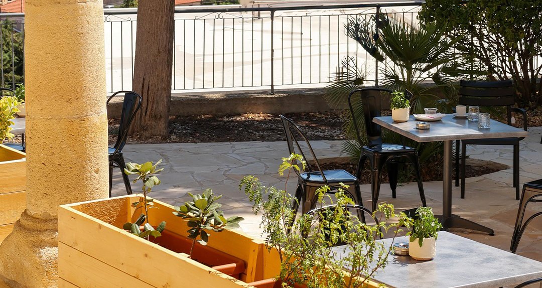 Πλέον μπορείς να απολαύσεις brunch στην αυλή ενός… παλιού σχολείου Πλέον μπορείς να απολαύσεις brunch στην αυλή ενός… παλιού σχολείου