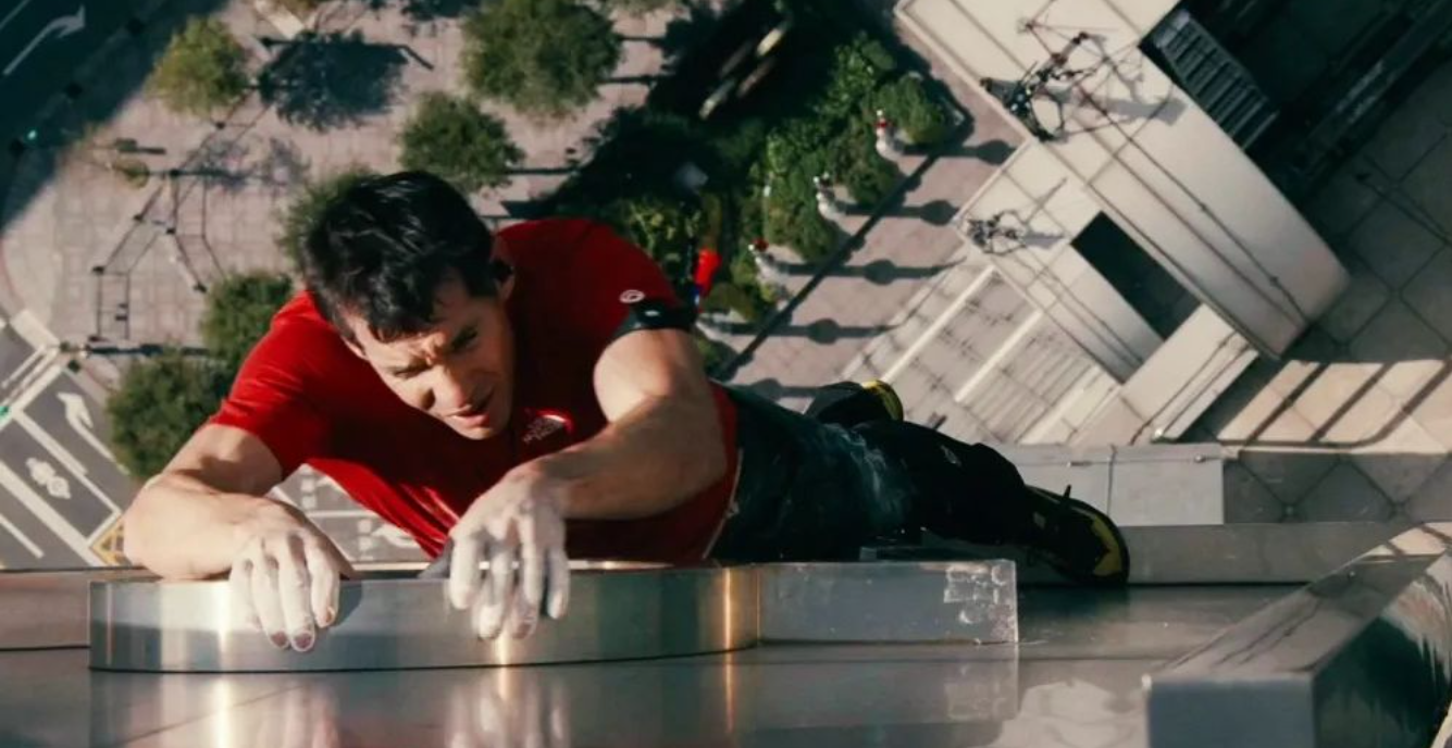 &Beta;ί&nu;&tau;&epsilon;&omicron; &pi;&omicron;&upsilon; &kappa;ό&beta;&epsilon;&iota; &tau;&eta;&nu; &alpha;&nu;ά&sigma;&alpha;: &Delta;&iota;ά&sigma;&eta;&mu;&omicron;&sigmaf; &alpha;&nu;&alpha;&rho;&rho;&iota;&chi;&eta;&tau;ή&sigmaf; &alpha;&nu;έ&beta;&eta;&kappa;&epsilon; &sigma;&tau;&eta;&nu; &kappa;&omicron;&rho;&upsilon;&phi;ή &omicron;&upsilon;&rho;&alpha;&nu;&omicron;&xi;ύ&sigma;&tau;&eta; &chi;&omega;&rho;ί&sigmaf; &sigma;&chi;&omicron;&iota;&nu;&iota;ά &kappa;&alpha;&iota; &sigma;&epsilon; &zeta;&omega;&nu;&tau;&alpha;&nu;ή &mu;&epsilon;&tau;ά&delta;&omicron;&sigma;&eta;