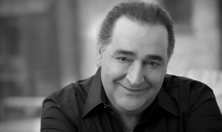 To Βιβλίο Guinness και 5 ακόμα facts που δεν γνωρίζεις για τον σπουδαίο ερμηνευτή