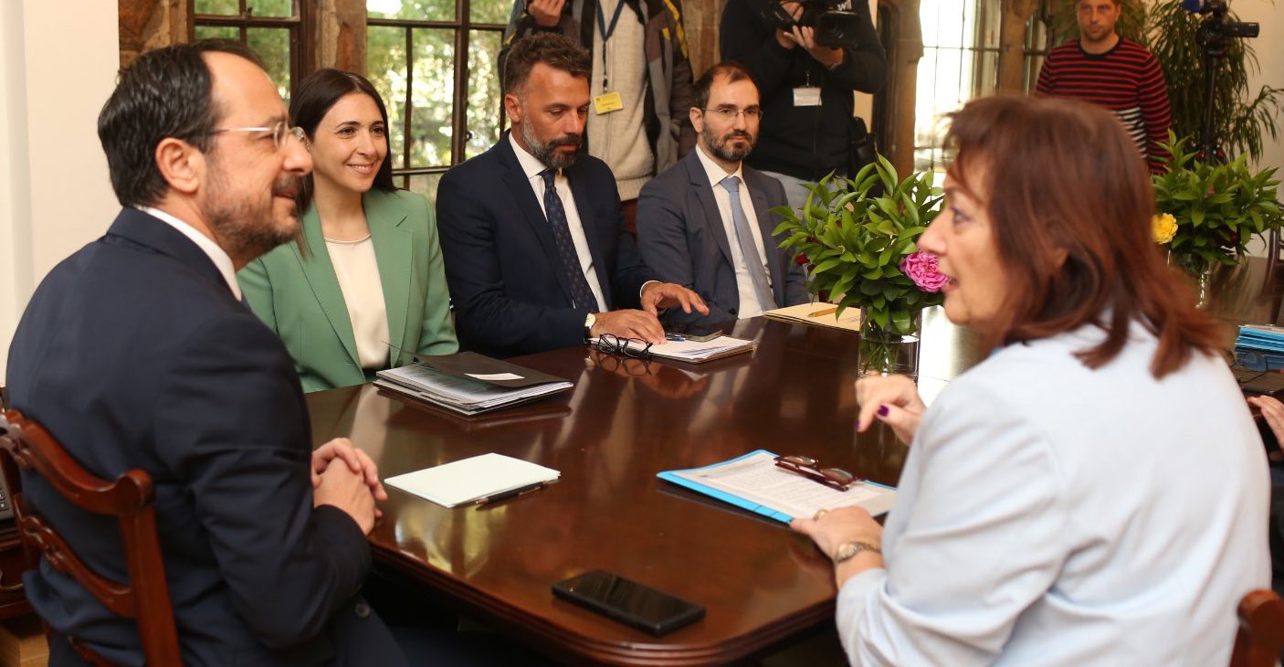 Στο Προεδρικό η Επίτροπος για τη Μεσόγειο Στο Προεδρικό η Επίτροπος για τη Μεσόγειο