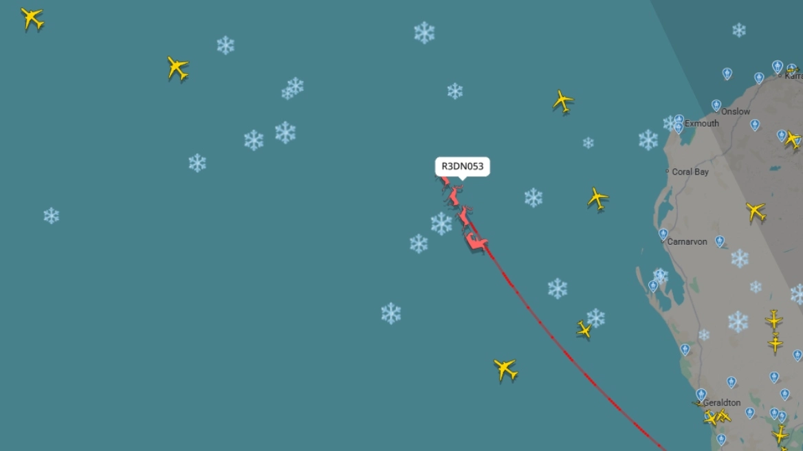 Ο Άγιος Βασίλης ξεκίνησε το ταξίδι του για την παράδοση των δώρων