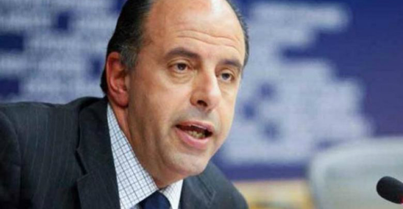 Σ. Σοφοκλέους: «Τρέχουμε για άλλη μια φορά πίσω από τα γεγονότα» - Εκατοντάδες οι επικίνδυνες οικοδομές στα όρια του Δήμου Λευκάρων