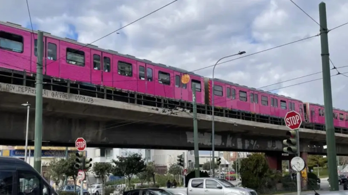 &Pi;ώ&sigmaf; &beta;ά&phi;&tau;&eta;&kappa;&epsilon; &phi;&omicron;ύ&xi;&iota;&alpha; &tau;&omicron; &tau;&rho;έ&nu;&omicron; &pi;&omicron;&upsilon; &kappa;&upsilon;&kappa;&lambda;&omicron;&phi;&omicron;&rho;&epsilon;ί &sigma;&tau;&eta;&nu; &Alpha;&theta;ή&nu;&alpha; &kappa;&alpha;&iota; &epsilon;&nu;&tau;&upsilon;&pi;&omega;&sigma;&iota;ά&zeta;&epsilon;&iota; &tau;&omicron;&upsilon;&sigmaf; &epsilon;&pi;&iota;&beta;ά&tau;&epsilon;&sigmaf; - &Delta;&epsilon;ί&tau;&epsilon; &beta;ί&nu;&tau;&epsilon;&omicron;