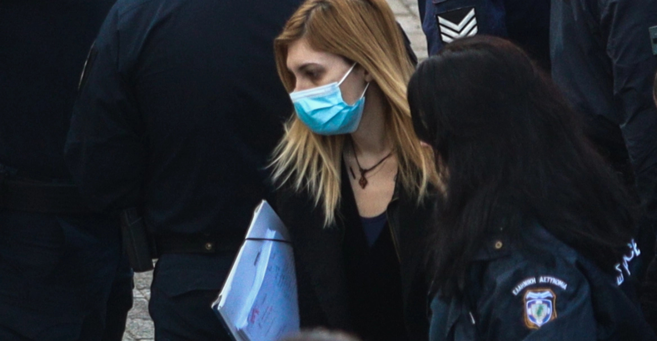 Διαγνώστηκε με ερυθηματώδη λύκο -«Έχει τρομερούς πόνους, έχει χάσει πάνω από 30 κιλά» Διαγνώστηκε με ερυθηματώδη λύκο -«Έχει τρομερούς πόνους, έχει χάσει πάνω από 30 κιλά»