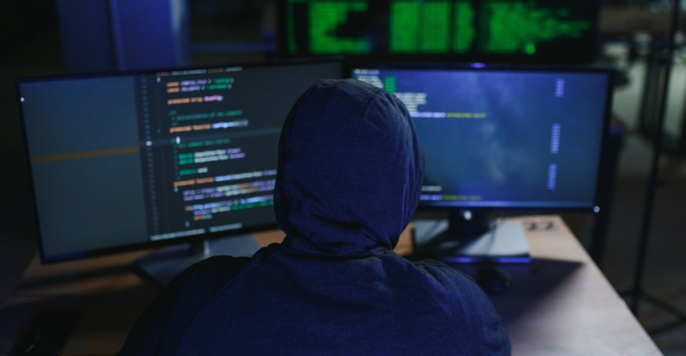 Κινέζοι χάκερς «χτυπούν» τη Microsoft – Στο στόχαστρο και η Εθνική Yπηρεσία Πυρηνικής Ασφάλειας των ΗΠΑ Κινέζοι χάκερς «χτυπούν» τη Microsoft – Στο στόχαστρο και η Εθνική Yπηρεσία Πυρηνικής Ασφάλειας των ΗΠΑ