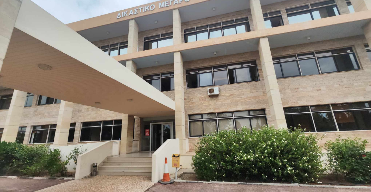 Σε δίκη ενώπιον Κακουργιοδικείου Λάρνακας 5 νεαροί για υποθέσεις ληστειών