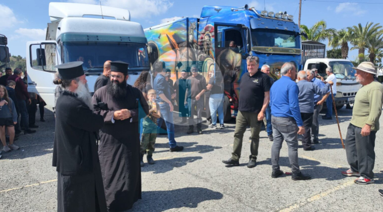 «Δεν πάει άλλο»: Κραυγή απόγνωσης από τους κτηνοτρόφους - Η διαμαρτυρία στη Ριζοελιά που πυροδότησε αντιδράσεις