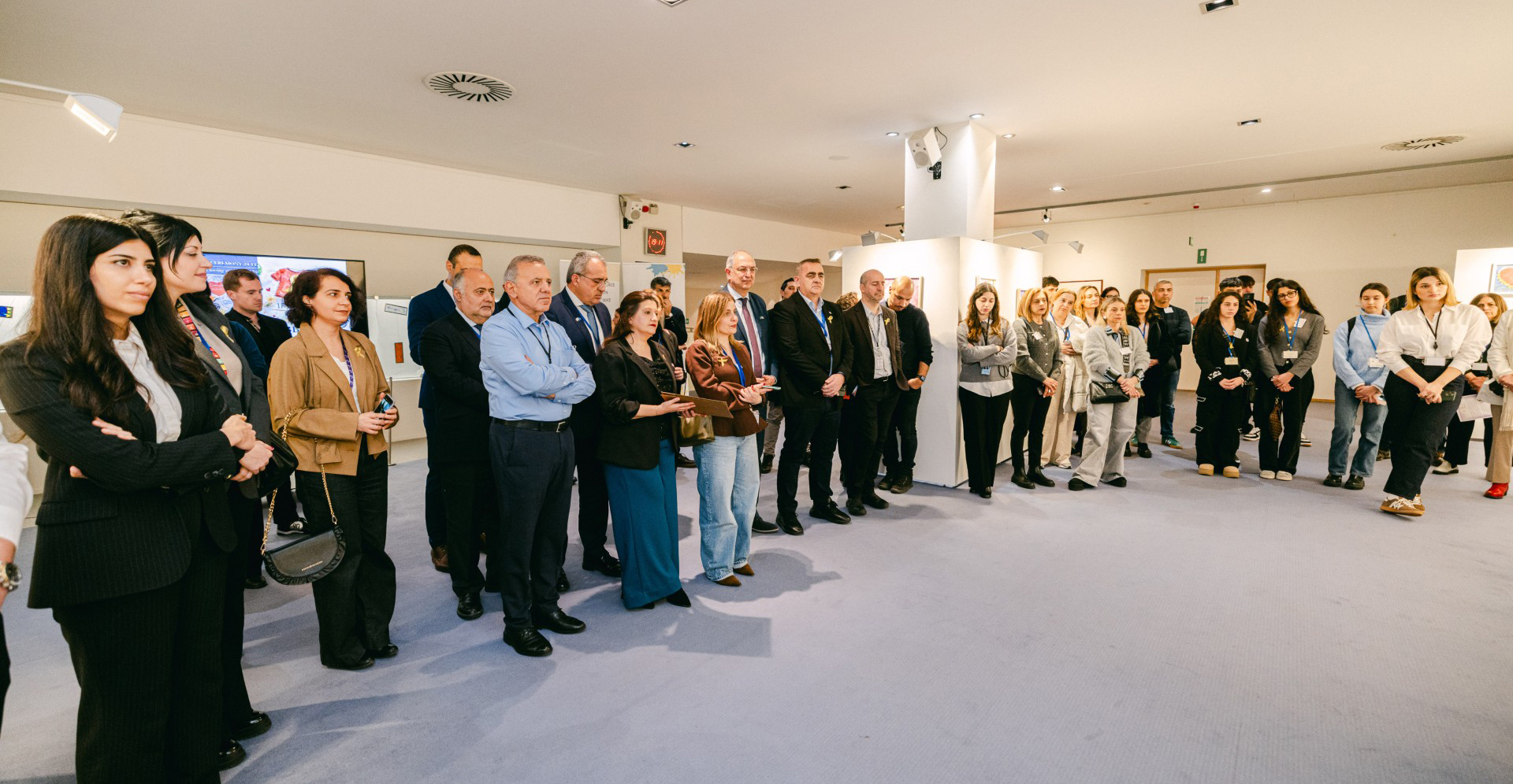 &Pi;&rho;&omega;&tau;&omicron;&beta;&omicron;&upsilon;&lambda;ί&alpha; &Lambda;&omicron;&upsilon;&kappa;ά &Phi;&omicron;&upsilon;&rho;&lambda;ά: &Eta; &laquo;&Chi;&rho;&upsilon;&sigma;ή &Kappa;&omicron;&rho;&delta;έ&lambda;&alpha;&raquo; &phi;ώ&tau;&iota;&sigma;&epsilon; &tau;&iota;&sigmaf; &kappa;&alpha;&rho;&delta;&iota;έ&sigmaf; &sigma;&tau;&omicron; &Epsilon;&upsilon;&rho;&omega;&pi;&alpha;ϊ&kappa;ό &Kappa;&omicron;&iota;&nu;&omicron;&beta;&omicron;ύ&lambda;&iota;&omicron;