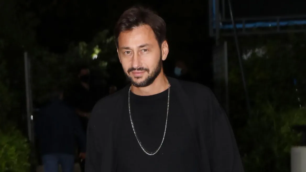 &Pi;ά&nu;&omicron;&sigmaf; &Kappa;&alpha;&lambda;ί&delta;&eta;&sigmaf;: &laquo;&Gamma;&iota;&alpha;&tau;ί &nu;&alpha; &upsilon;&pi;ά&rho;&chi;&epsilon;&iota; ά&nu;&tau;&rho;&alpha;&sigmaf; &pi;&alpha;&lambda;&iota;ά&sigmaf; &kappa;&alpha;&iota; &nu;έ&alpha;&sigmaf; &kappa;&omicron;&pi;ή&sigmaf;, &omicron; ά&nu;&tau;&rho;&alpha;&sigmaf; &epsilon;ί&nu;&alpha;&iota; ά&nu;&tau;&rho;&alpha;&sigmaf; &kappa;&alpha;&iota; &eta; &gamma;&upsilon;&nu;&alpha;ί&kappa;&alpha; &gamma;&upsilon;&nu;&alpha;ί&kappa;&alpha;&raquo;