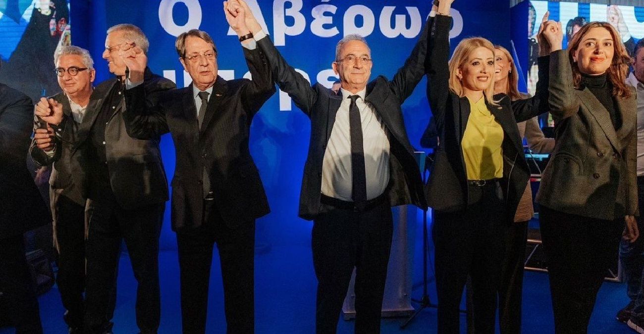 LIVE: Η μεγάλη συνάντηση Αναστασιάδη-Αβέρωφ και η επόμενη μέρα στον ΔΗΣΥ