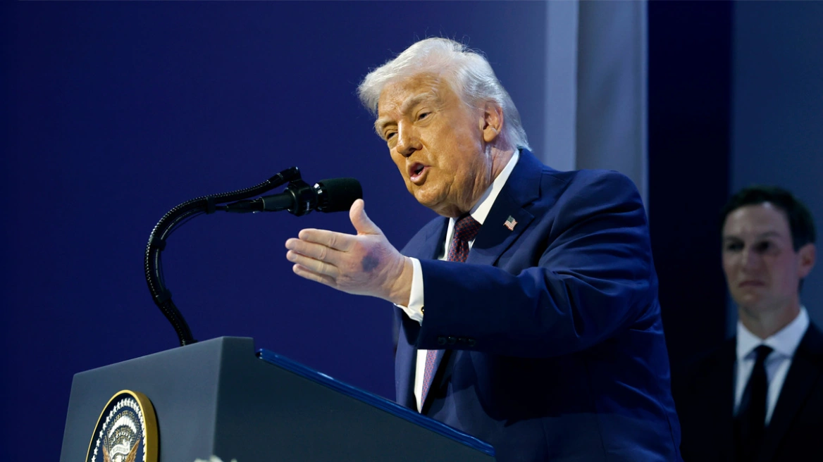 Τραμπ: «Τα αρχεία Έπσταϊν με απαλλάσσουν» - Η πρώτη του αντίδραση μετά τη νέα δημοσιοποίηση εγγράφων