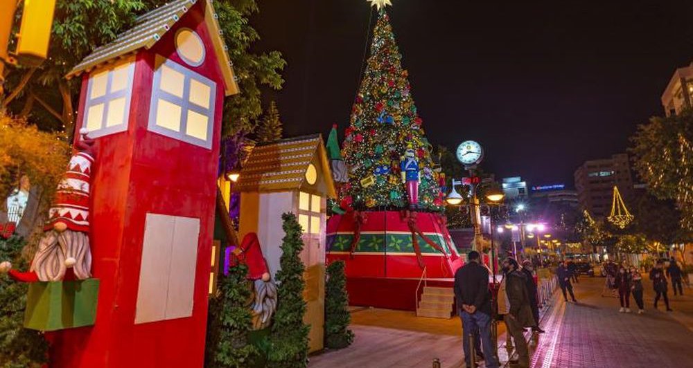 Η κακοκαιρία «παγώνει» τις χριστουγεννιάτικες εκδηλώσεις