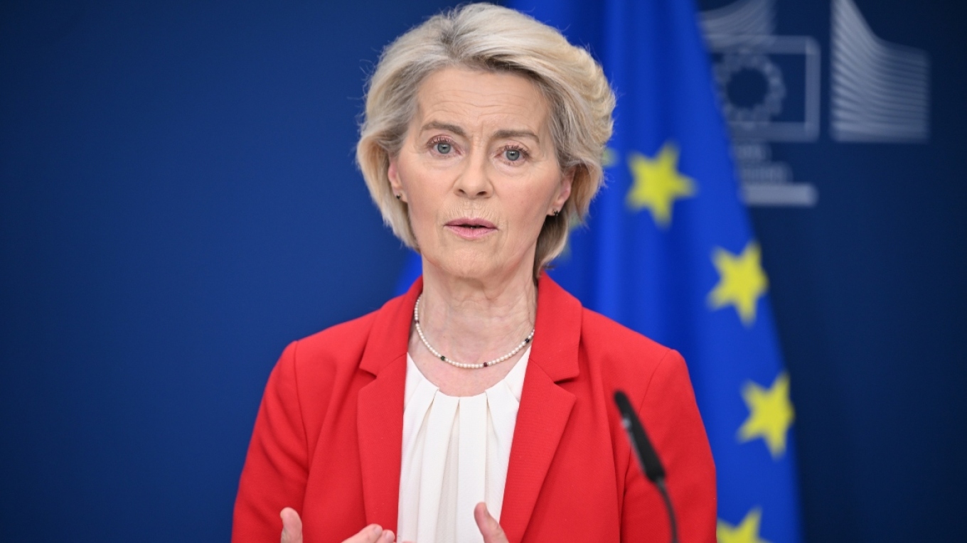 &Phi;&omicron;&nu; &nu;&tau;&epsilon;&rho; &Lambda;ά&iota;&epsilon;&nu; &mu;&epsilon;&tau;ά &tau;&eta;&nu; &epsilon;&pi;&iota;&kappa;&omicron;&iota;&nu;&omega;&nu;ί&alpha; &mu;&epsilon; &Tau;&rho;&alpha;&mu;&pi;: &Iota;&kappa;&alpha;&nu;&omicron;&pi;&omicron;&iota;&eta;&tau;&iota;&kappa;ή &pi;&rho;ό&omicron;&delta;&omicron;&sigmaf; &pi;&rho;&omicron;&sigmaf; &tau;&eta;&nu; &epsilon;&pi;&iota;&kappa;ύ&rho;&omega;&sigma;&eta; &tau;&eta;&sigmaf; &epsilon;&mu;&pi;&omicron;&rho;&iota;&kappa;ή&sigmaf; &sigma;&upsilon;&mu;&phi;&omega;&nu;ί&alpha;&sigmaf; &Epsilon;&Epsilon; - &Eta;&Pi;&Alpha;
