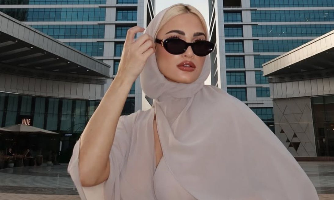 &Iota;&omega;ά&nu;&nu;&alpha; &Tau;&omicron;ύ&nu;&eta;: &Tau;&alpha; ό&mu;&omicron;&rho;&phi;&alpha; &delta;ώ&rho;&alpha; &tau;&omicron;&upsilon; &sigma;&upsilon;&nu;&tau;&rho;ό&phi;&omicron;&upsilon; &tau;&eta;&sigmaf; &gamma;&iota;&alpha; &tau;&eta;&nu; &pi;&rho;ώ&tau;&eta; &epsilon;&pi;έ&tau;&epsilon;&iota;&omicron;