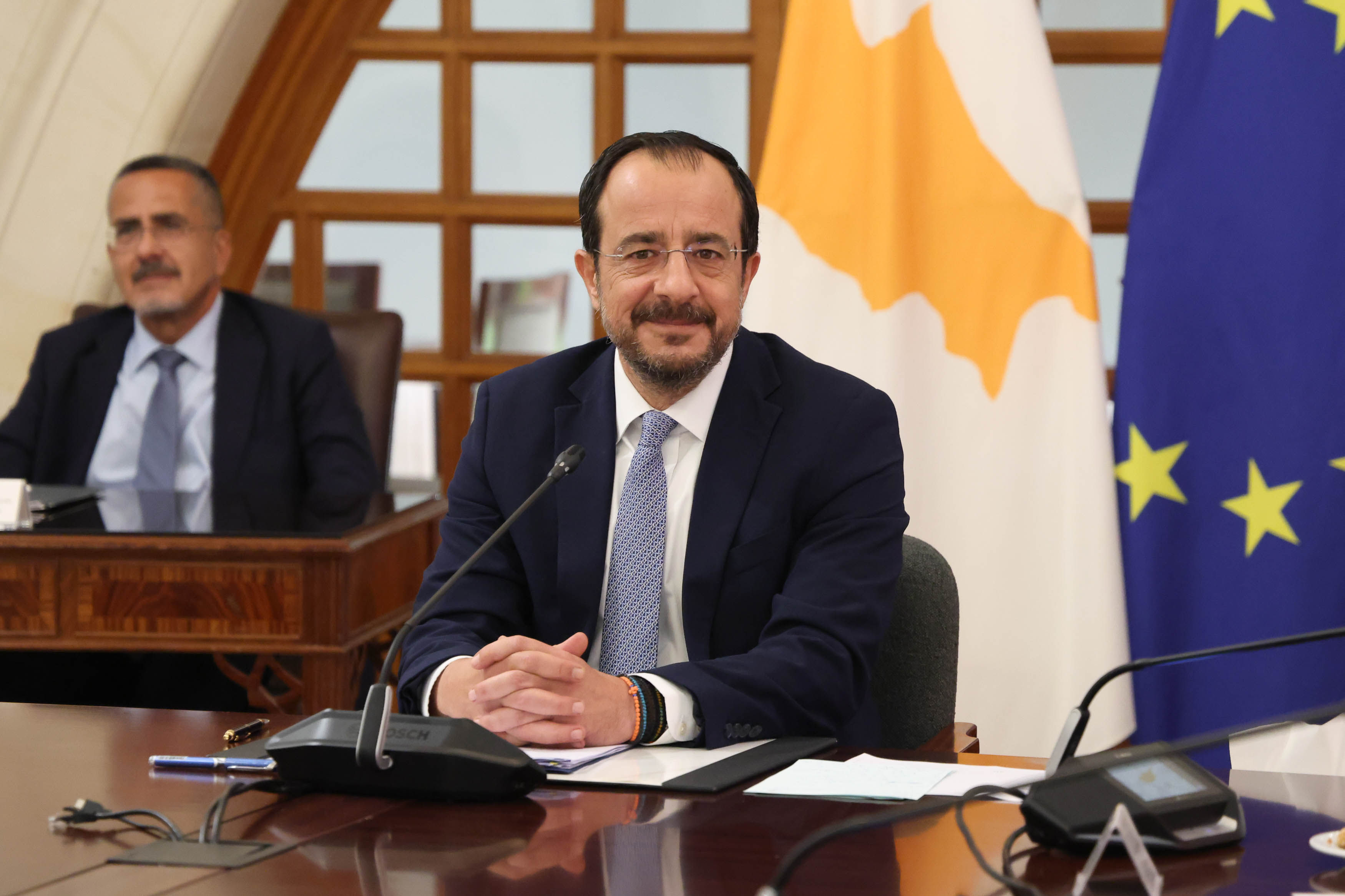 &Pi;&tau;&Delta;: &laquo;&Epsilon;ί&mu;&alpha;&sigma;&tau;&epsilon; &delta;ί&pi;&lambda;&alpha; &sigma;&tau;&omicron;&upsilon;&sigmaf; &Epsilon;&lambda;&epsilon;&gamma;&kappa;&tau;έ&sigmaf; &Epsilon;&nu;&alpha;έ&rho;&iota;&alpha;&sigmaf; &Kappa;&upsilon;&kappa;&lambda;&omicron;&phi;&omicron;&rho;ί&alpha;&sigmaf; &gamma;&iota;&alpha; &nu;&alpha; &alpha;&nu;&tau;&iota;&mu;&epsilon;&tau;&omega;&pi;ί&sigma;&omicron;&upsilon;&mu;&epsilon; &tau;&iota;&sigmaf; ό&pi;&omicron;&iota;&epsilon;&sigmaf; &pi;&rho;&omicron;&kappa;&lambda;ή&sigma;&epsilon;&iota;&sigmaf; &pi;&rho;&omicron;&kappa;ύ&pi;&tau;&omicron;&upsilon;&nu;&raquo;