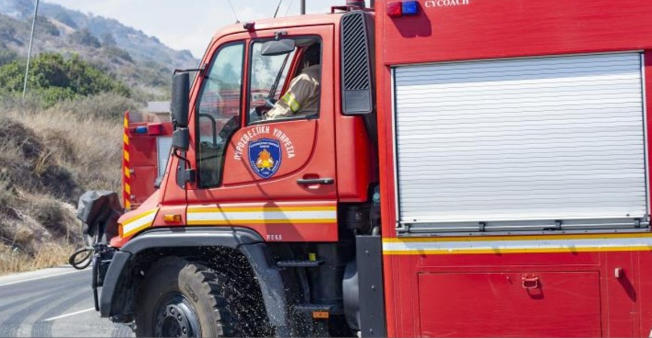 Φορτηγό τυλίχθηκε στις φλόγες στον αυτοκινητόδρομο – Προκλήθηκε κυκλοφοριακό κομφούζιο