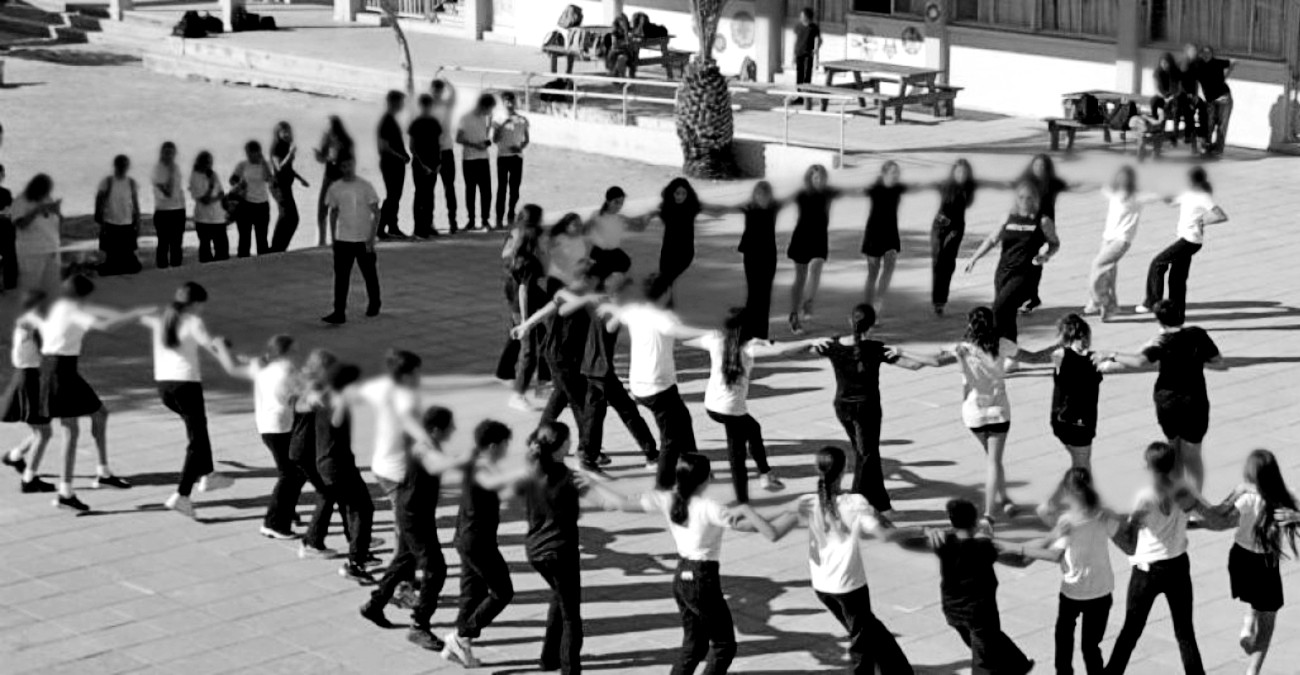 Περιστατικό βίας σε σχολείο: Χειροπέδες σε τρία πρόσωπα, ο ένας ανήλικος Περιστατικό βίας σε σχολείο: Χειροπέδες σε τρία πρόσωπα, ο ένας ανήλικος