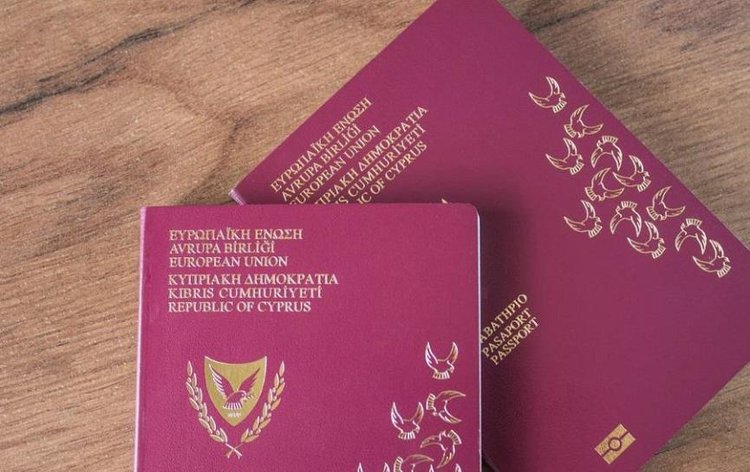 Νέα αναβολή στη δίκη για τα διαβατήρια