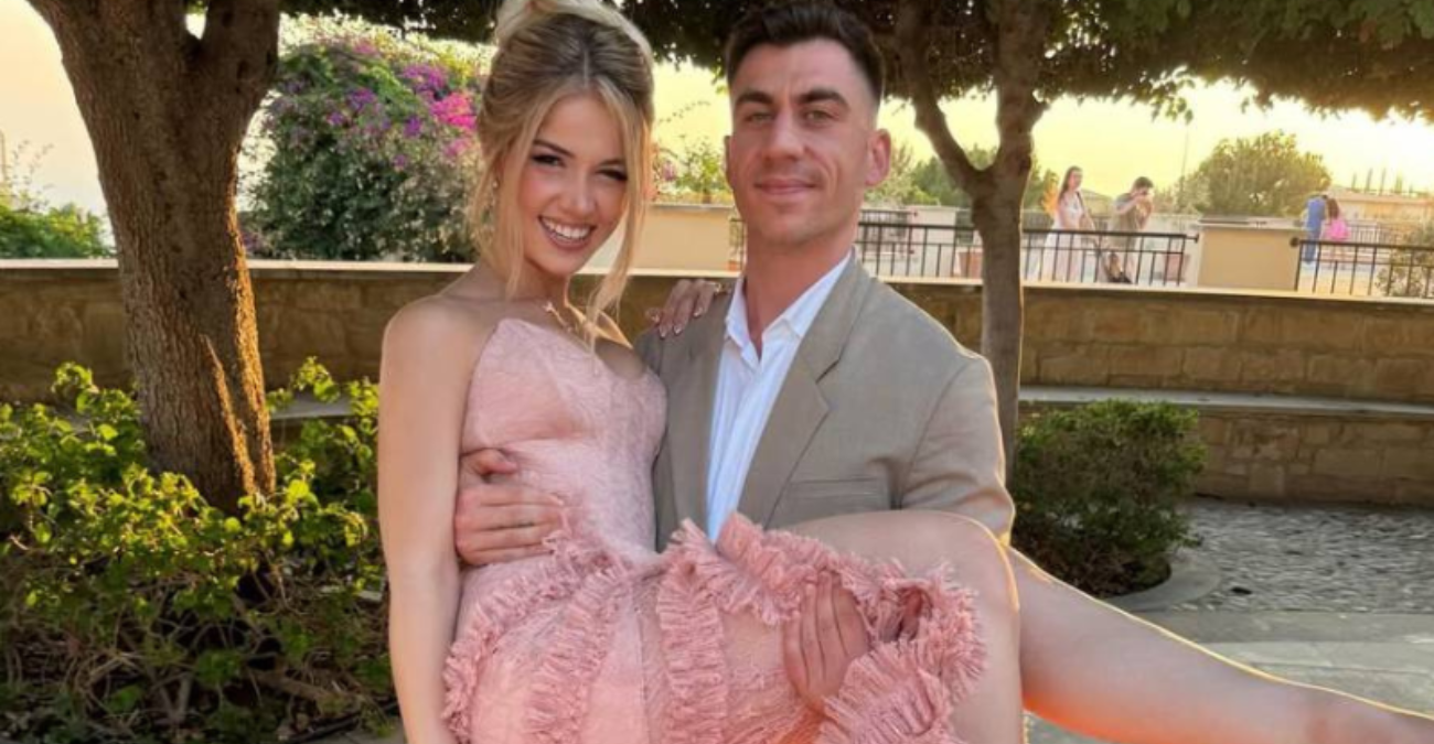 Έ&gamma;&kappa;&upsilon;&omicron;&sigmaf; &eta; &Sigma;&tau;&upsilon;&lambda;&iota;ά&nu;&alpha; &Alpha;&beta;&epsilon;&rho;&kappa;ί&omicron;&upsilon;; &Omicron;&iota; &phi;&omega;&tau;&omicron;&gamma;&rho;&alpha;&phi;ί&epsilon;&sigmaf; &pi;&omicron;&upsilon; &pi;&upsilon;&rho;&omicron;&delta;ό&tau;&eta;&sigma;&alpha;&nu; &tau;&eta;&nu; &upsilon;&pi;&omicron;&psi;ί&alpha;