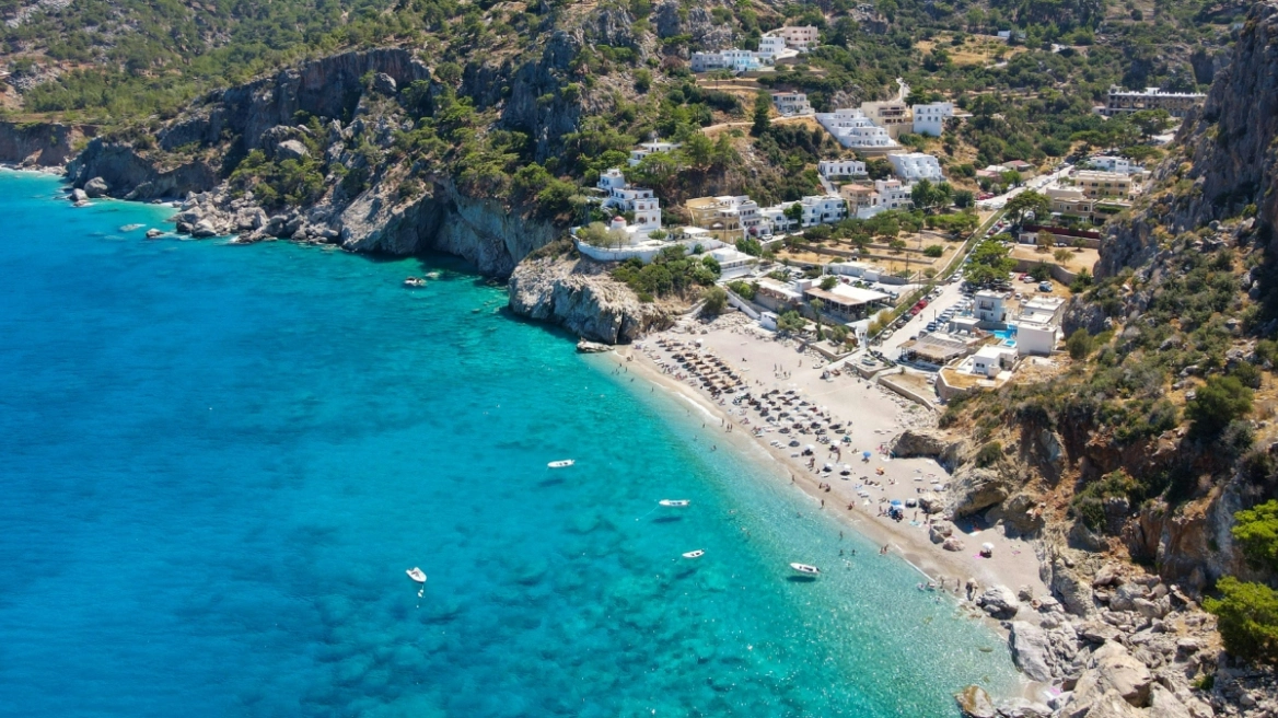 &Tau;&omicron; &nu;&eta;&sigma;ί &alpha;&omicron;&upsilon;&tau;&sigma;ά&iota;&nu;&tau;&epsilon;&rho; &tau;&eta;&sigmaf; &Epsilon;&lambda;&lambda;ά&delta;&alpha;&sigmaf; &pi;&omicron;&upsilon; &theta;&epsilon;&omega;&rho;&epsilon;ί&tau;&alpha;&iota; έ&nu;&alpha;&sigmaf; &alpha;&pi;ό &tau;&omicron;&upsilon;&sigmaf; &pi;&iota;&omicron; &alpha;&nu;&epsilon;&rho;&chi;ό&mu;&epsilon;&nu;&omicron;&upsilon;&sigmaf; &kappa;&alpha;&iota; &laquo;&mu;&upsilon;&sigma;&tau;&iota;&kappa;&omicron;ύ&sigmaf;&raquo; &epsilon;&upsilon;&rho;&omega;&pi;&alpha;ϊ&kappa;&omicron;ύ&sigmaf; &pi;&rho;&omicron;&omicron;&rho;&iota;&sigma;&mu;&omicron;ύ&sigmaf;