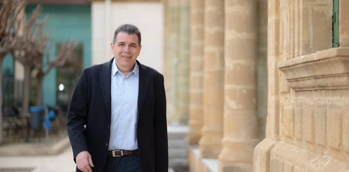 Ανδρέας Παπαχαραλάμπους: Αριστίνδην υποψήφιος με το ΕΛΑΜ στη Λευκωσία – «Με καθαρή καρδιά και γαλανή ψυχή»
