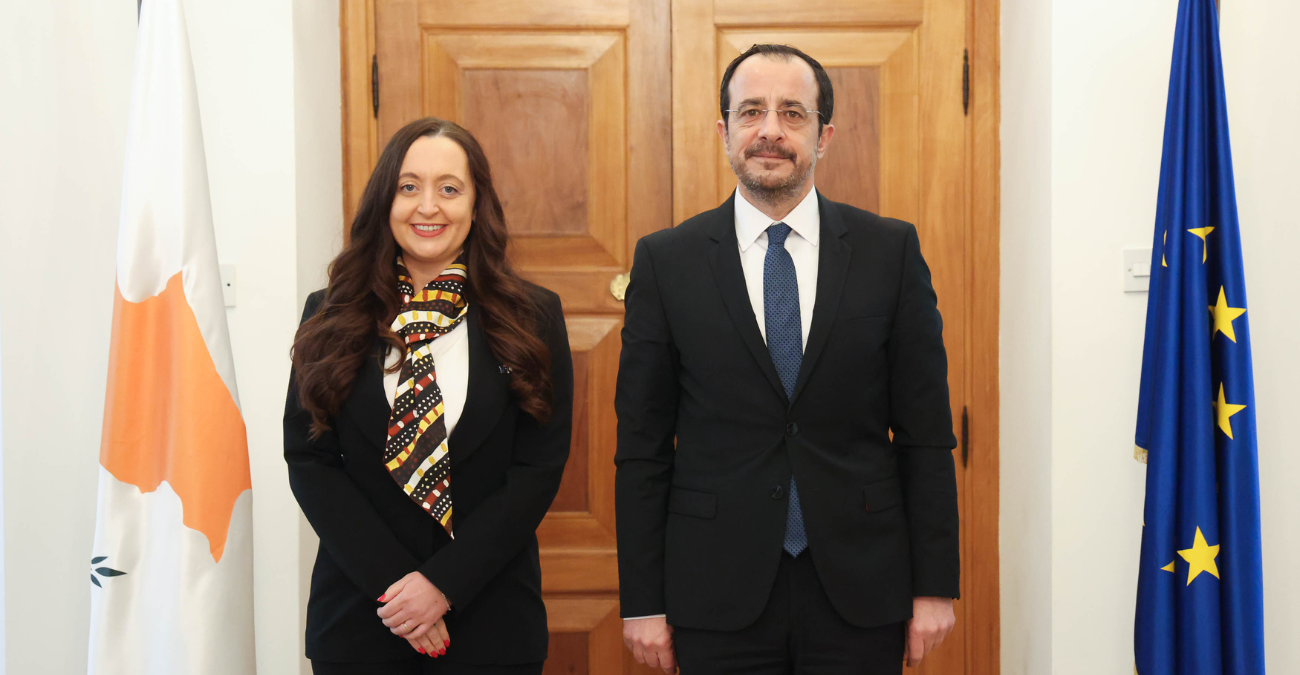 &Kappa;ύ&pi;&rho;&omicron;&sigmaf; &kappa;&alpha;&iota; &Alpha;&upsilon;&sigma;&tau;&rho;&alpha;&lambda;ί&alpha; &pi;&iota;&omicron; &kappa;&omicron;&nu;&tau;ά &alpha;&pi;ό &pi;&omicron;&tau;έ: &Tau;&iota; &alpha;&pi;&omicron;&kappa;ά&lambda;&upsilon;&psi;&epsilon; &omicron; &Chi;&rho;&iota;&sigma;&tau;&omicron;&delta;&omicron;&upsilon;&lambda;ί&delta;&eta;&sigmaf; &gamma;&iota;&alpha; &tau;&eta; &sigma;&tau;ή&rho;&iota;&xi;&eta; &sigma;&tau;&omicron; &Kappa;&upsilon;&pi;&rho;&iota;&alpha;&kappa;ό &kappa;&alpha;&iota; &tau;&iota;&sigmaf; &nu;έ&epsilon;&sigmaf; &epsilon;&upsilon;&kappa;&alpha;&iota;&rho;ί&epsilon;&sigmaf; &sigma;&upsilon;&nu;&epsilon;&rho;&gamma;&alpha;&sigma;ί&alpha;&sigmaf;