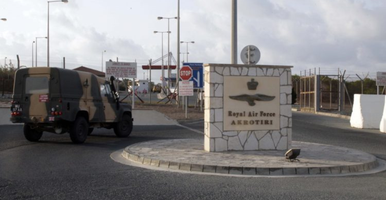 &Sigma;&upsilon;&nu;&alpha;&gamma;&epsilon;&rho;&mu;ό&sigmaf; &sigma;&tau;&iota;&sigmaf; &Beta;ά&sigma;&epsilon;&iota;&sigmaf; &Alpha;&kappa;&rho;&omega;&tau;&eta;&rho;ί&omicron;&upsilon;: Ά&gamma;&nu;&omega;&sigma;&tau;&omicron; &alpha;&nu;&tau;&iota;&kappa;&epsilon;ί&mu;&epsilon;&nu;&omicron; έ&pi;&epsilon;&sigma;&epsilon; &epsilon;&nu;&tau;ό&sigmaf; &Beta;ά&sigma;&eta;&sigmaf; &ndash; &Mu;ή&nu;&upsilon;&mu;&alpha; &laquo;&mu;&epsilon;ί&nu;&epsilon;&tau;&epsilon; &sigma;&tau;&alpha; &sigma;&pi;ί&tau;&iota;&alpha; &sigma;&alpha;&sigmaf;&raquo; &sigma;&tau;&omicron;&upsilon;&sigmaf; &kappa;&alpha;&tau;&omicron;ί&kappa;&omicron;&upsilon;&sigmaf; - &Beta;ί&nu;&tau;&epsilon;&omicron;