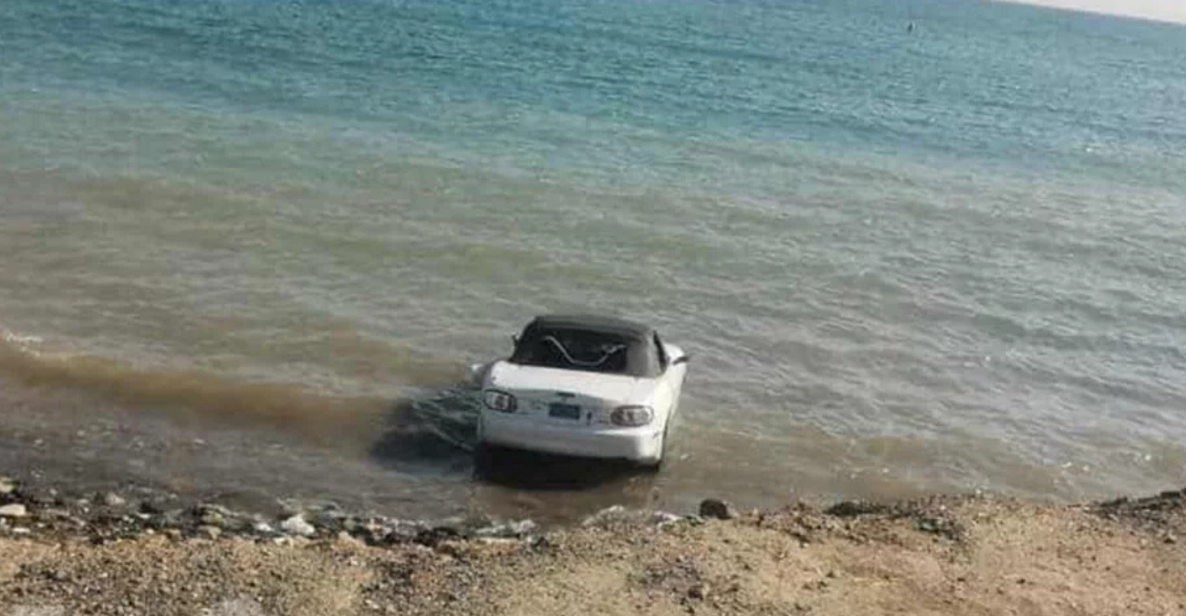 Απίστευτο περιστατικό στη Λεμεσό: Πολίτης έριξε το αυτοκίνητο στη θάλασσα