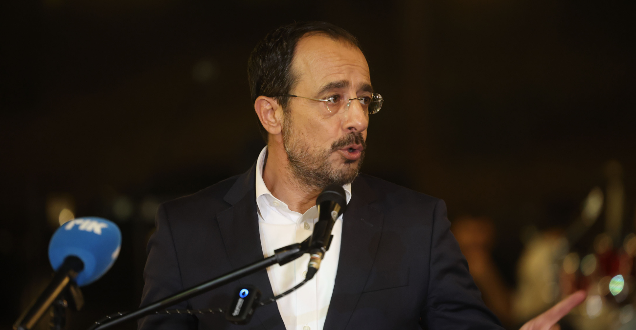 &Chi;&rho;&iota;&sigma;&tau;&omicron;&delta;&omicron;&upsilon;&lambda;ί&delta;&eta;&sigmaf; &alpha;&pi;ό &tau;&eta;&nu; &Epsilon;&upsilon;&rho;ύ&chi;&omicron;&upsilon;: &Epsilon;&xi;ή&gamma;&gamma;&epsilon;&iota;&lambda;&epsilon; &nu;έ&alpha; έ&rho;&gamma;&alpha; &kappa;&alpha;&iota; έ&sigma;&tau;&epsilon;&iota;&lambda;&epsilon; &mu;ή&nu;&upsilon;&mu;&alpha; &gamma;&iota;&alpha; &tau;&omicron; &Kappa;&upsilon;&pi;&rho;&iota;&alpha;&kappa;ό