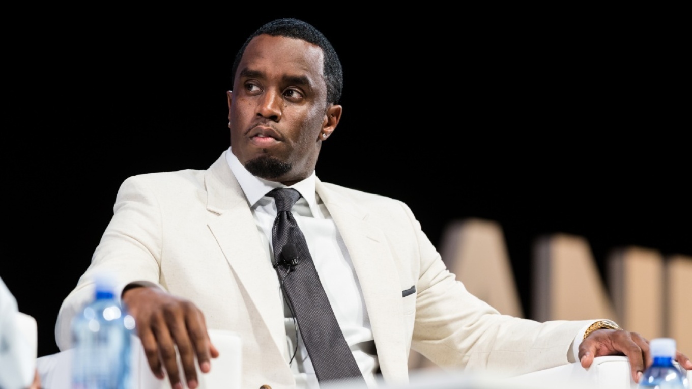 Το παρασκήνιο της δίκης του Diddy: Σιωπηλός άκουσε την ετυμηγορία – Δεν έπεισαν τα δάκρυα και οι συγγνώμες