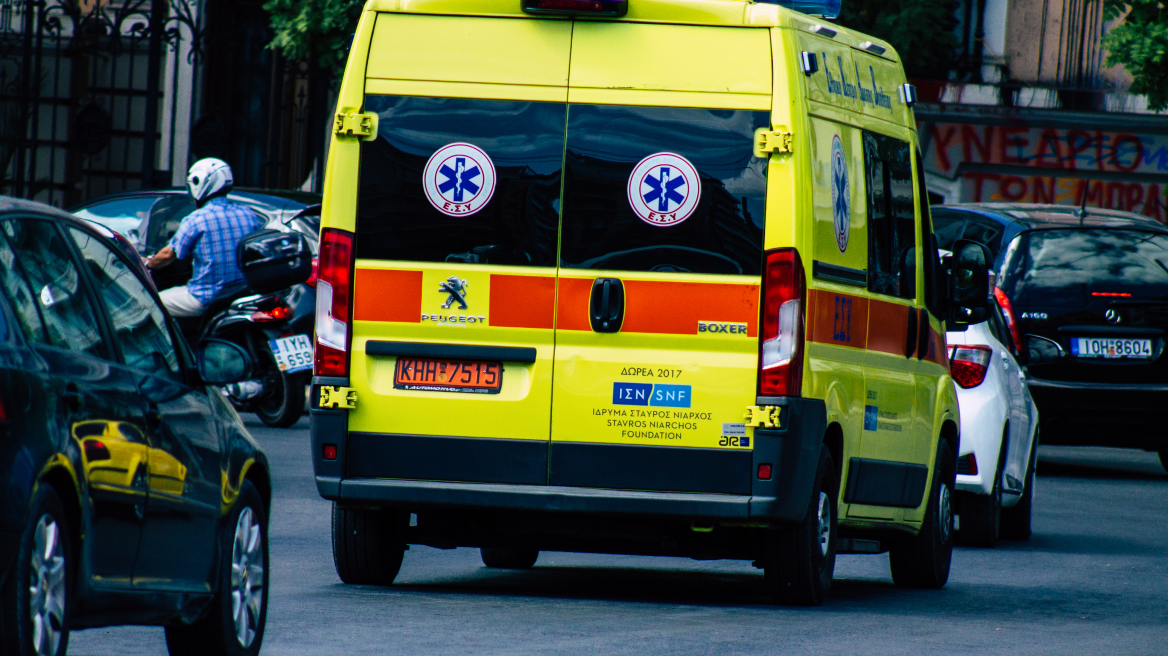 Στο νοσοκομείο 16χρονος λόγω μέθης σε κλαμπ στο Μπουρνάζι – Συνελήφθη ο υπεύθυνος του μαγαζιού