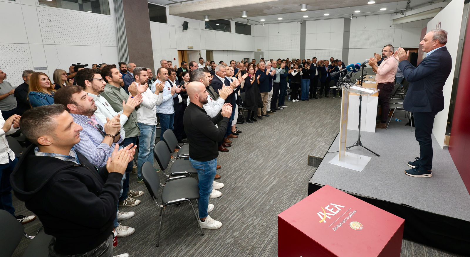 Βουλευτικές 2026: Μπαίνει στη μάχη το ΑΚΕΛ – Επικύρωσε το ψηφοδέλτιο