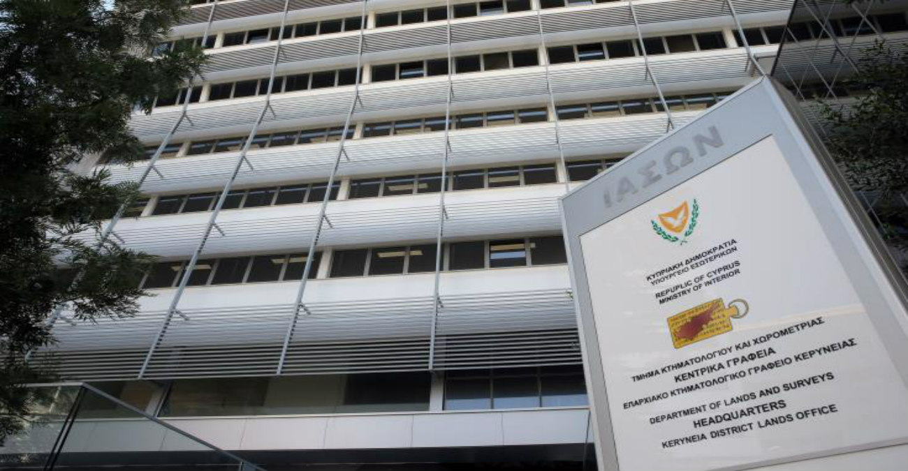 &Alpha;&nu;&epsilon;ί&sigma;&pi;&rho;&alpha;&kappa;&tau;&alpha; έ&sigma;&omicron;&delta;&alpha;, &epsilon;&pi;&iota;&tau;ά&xi;&epsilon;&iota;&sigmaf; &kappa;&alpha;&iota; &upsilon;&pi;&omicron;&sigma;&tau;&epsilon;&lambda;έ&chi;&omega;&sigma;&eta; &tau;&alpha; &pi;&rho;&omicron;&beta;&lambda;ή&mu;&alpha;&tau;&alpha; &tau;&omicron;&upsilon; &Kappa;&tau;&eta;&mu;&alpha;&tau;&omicron;&lambda;&omicron;&gamma;ί&omicron;&upsilon; &lambda;έ&chi;&theta;&eta;&kappa;&epsilon; &sigma;&tau;&eta;&nu; &Epsilon;&pi;. &Epsilon;&lambda;έ&gamma;&chi;&omicron;&upsilon;