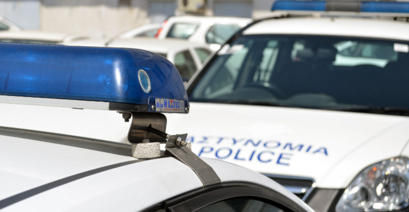 Kαταζητούμενος για διάρρηξη και κλοπή φέρεται να άναβε φωτιές σε κάδους - Στο κελί για τέσσερις μέρες