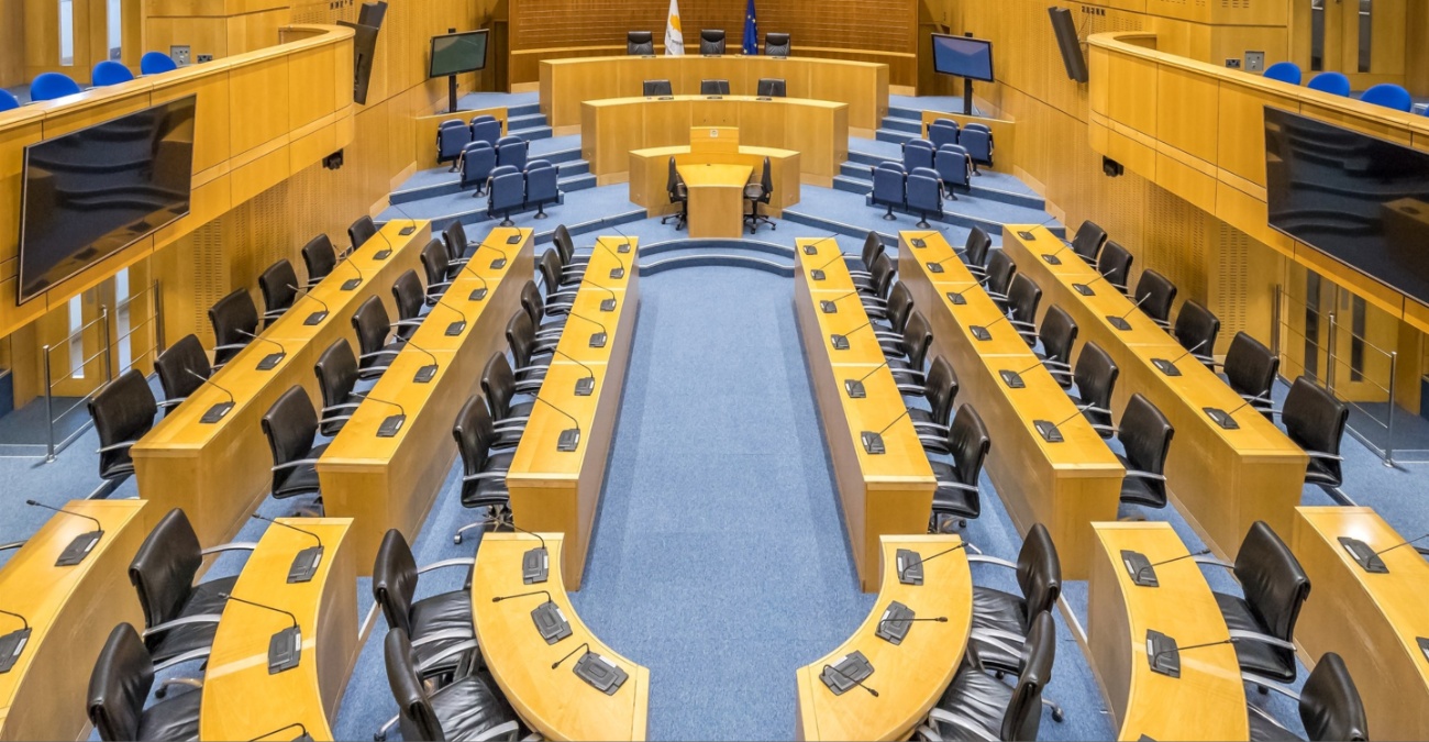 Έ&nu;&tau;&omicron;&nu;&epsilon;&sigmaf; &delta;&iota;&alpha;&beta;&omicron;&upsilon;&lambda;&epsilon;ύ&sigma;&epsilon;&iota;&sigmaf; &gamma;&iota;&alpha; &tau;&eta;&nu; &Pi;&rho;&omicron;&epsilon;&delta;&rho;ί&alpha; &tau;&eta;&sigmaf; &Beta;&omicron;&upsilon;&lambda;ή&sigmaf; - &Pi;ώ&sigmaf; &theta;&alpha; &gamma;ί&nu;&epsilon;&iota; &eta; &epsilon;&kappa;&lambda;&omicron;&gamma;ή