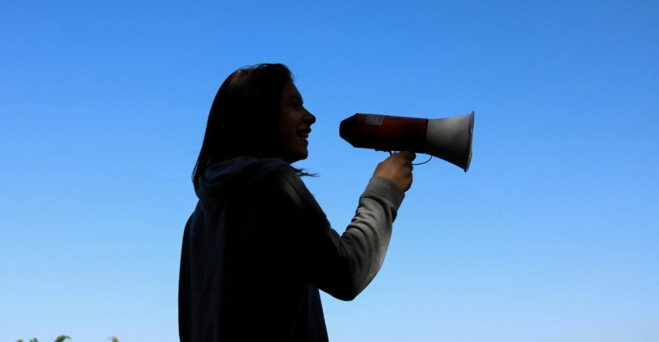 &Tau;&alpha;ϊ&beta;&alpha;&nu;έ&zeta;&alpha; &kappa;&alpha;&tau;&alpha;&delta;&iota;&kappa;ά&sigma;&tau;&eta;&kappa;&epsilon; &sigma;&epsilon; &tau;&rho;&epsilon;&iota;&sigmaf; &mu;ή&nu;&epsilon;&sigmaf; &phi;&upsilon;&lambda;ά&kappa;&iota;&sigma;&eta; &epsilon;&pi;&epsilon;&iota;&delta;ή έ&beta;&rho;&iota;&zeta;&epsilon; &gamma;&epsilon;ί&tau;&omicron;&nu;&epsilon;&sigmaf; &tau;&eta; &nu;ύ&chi;&tau;&alpha; &mu;&epsilon; &mu;&epsilon;&gamma;ά&phi;&omega;&nu;&omicron;