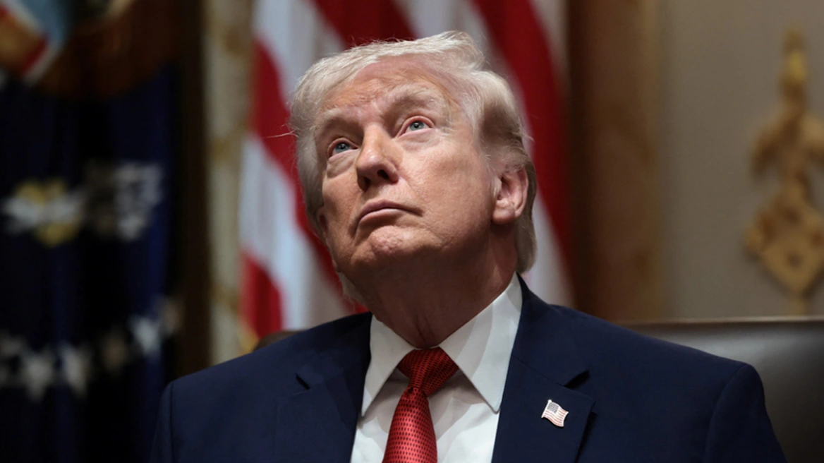 LIVE - Τραμπ: «Δεν μπορούσα να αφήσω τρελούς να έχουν πυρηνικά» - Έδωσε 10 μέρες παράταση στο Ιράν