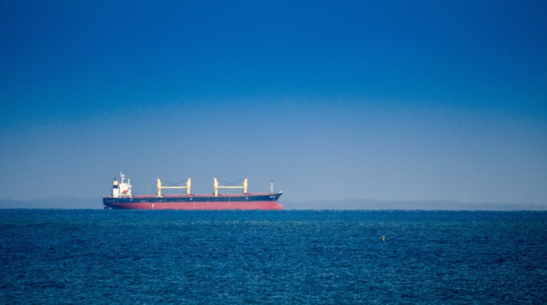 &Delta;ύ&omicron; &epsilon;&mu;&pi;&omicron;&rho;&iota;&kappa;ά &pi;&lambda;&omicron;ί&alpha; &mu;&epsilon; &tau;&omicron;&upsilon;&rho;&kappa;&iota;&kappa;ή &sigma;&eta;&mu;&alpha;ί&alpha; &sigma;&upsilon;&gamma;&kappa;&rho;&omicron;ύ&sigma;&theta;&eta;&kappa;&alpha;&nu; &sigma;&tau;&alpha; &alpha;&nu;&omicron;&iota;&kappa;&tau;ά &tau;&eta;&sigmaf; &Kappa;&omega;&nu;&sigma;&tau;&alpha;&nu;&tau;&iota;&nu;&omicron;ύ&pi;&omicron;&lambda;&eta;&sigmaf; - &Alpha;&gamma;&nu;&omicron;&omicron;ύ&nu;&tau;&alpha;&iota; 10 &nu;&alpha;&upsilon;&tau;&iota;&kappa;&omicron;ί