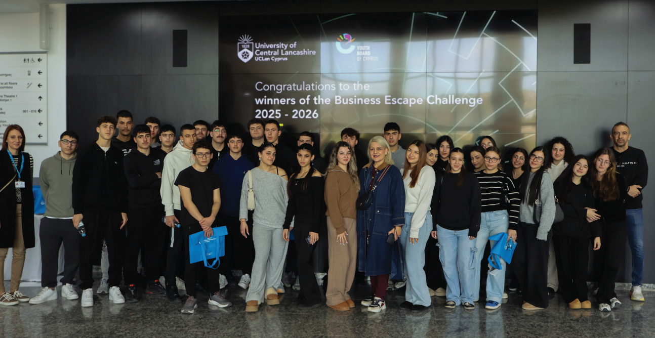 Ό&tau;&alpha;&nu; &eta; &omicron;&mu;&alpha;&delta;&iota;&kappa;ή &sigma;&kappa;έ&psi;&eta; &gamma;ί&nu;&epsilon;&tau;&alpha;&iota; &pi;&alpha;&iota;&chi;&nu;ί&delta;&iota;: Business Escape Challenge &sigma;&tau;&omicron; &Pi;&alpha;&nu;&epsilon;&pi;&iota;&sigma;&tau;ή&mu;&iota;&omicron; UCLan Cyprus