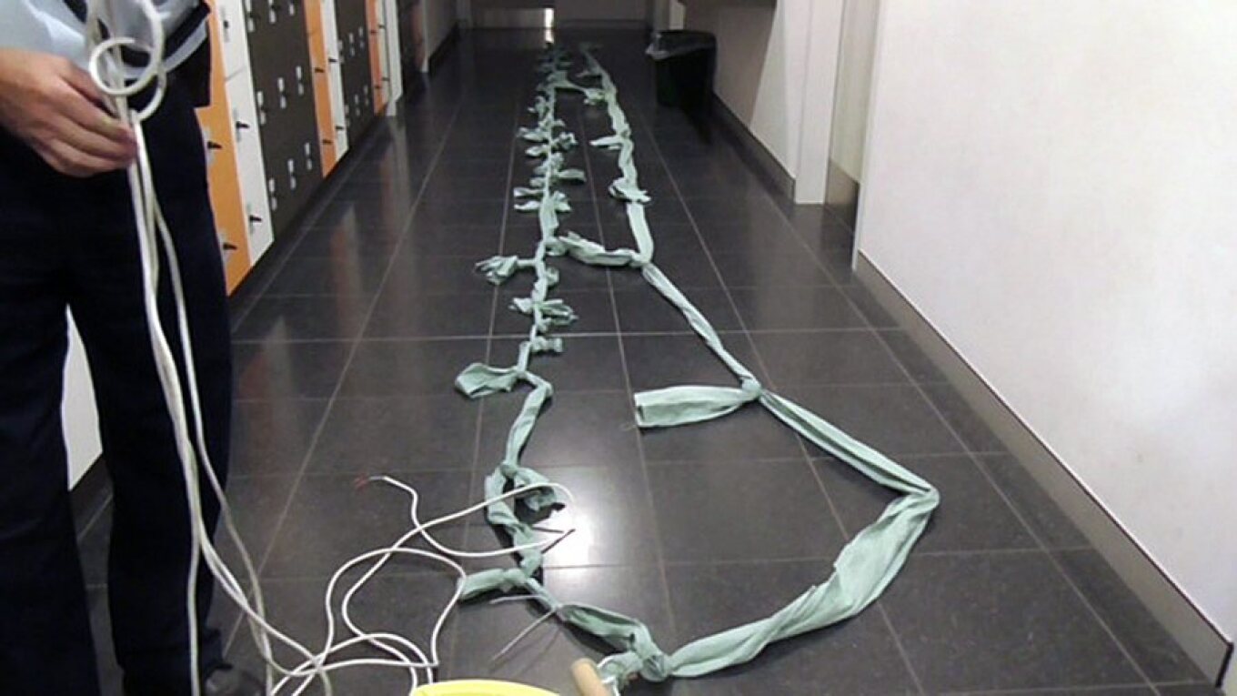 Συνελήφθη 19χρονος στην Γαλλία που είχε αποδράσει με σκοινί από σεντόνια