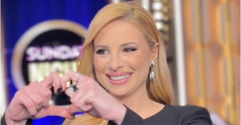 &Alpha;&rho;&iota;&sigma;&tau;&omicron;&tau;έ&lambda;&omicron;&upsilon;&sigmaf;: &Kappa;&upsilon;&kappa;&lambda;&omicron;&phi;&omicron;&rho;&epsilon;ί &phi;&omega;&tau;&omicron;&gamma;&rho;&alpha;&phi;ί&alpha; &tau;&eta;&sigmaf; &pi;&omicron;&upsilon; &kappa;ά&nu;&epsilon;&iota; ά&sigma;&epsilon;&mu;&nu;&eta; &chi;&epsilon;&iota;&rho;&omicron;&nu;&omicron;&mu;ί&alpha; - &Tau;&iota; &delta;&eta;&lambda;ώ&nu;&epsilon;&iota; &eta; ί&delta;&iota;&alpha; - &Delta;&epsilon;ί&tau;&epsilon; &beta;ί&nu;&tau;&epsilon;&omicron;