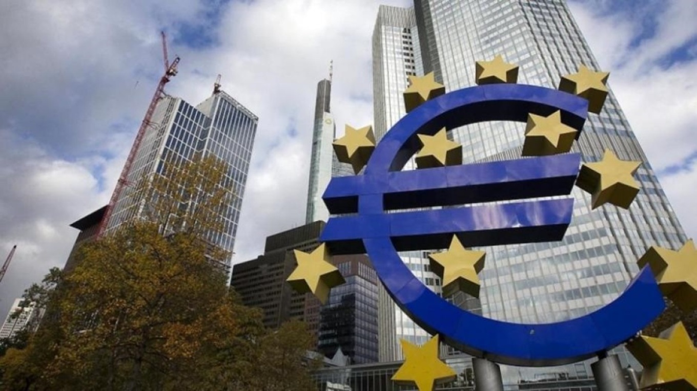 Επιτόκια: Πιθανή νέα μείωση την Πέμπτη από την ΕΚΤ